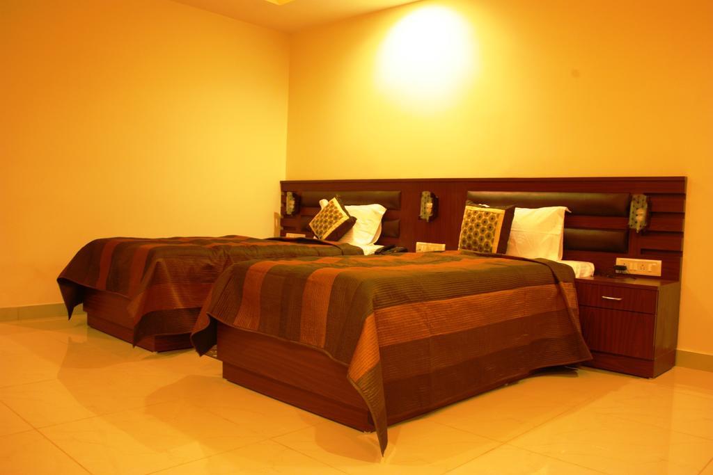 Hotel Avn Grand Ranchi Rum bild
